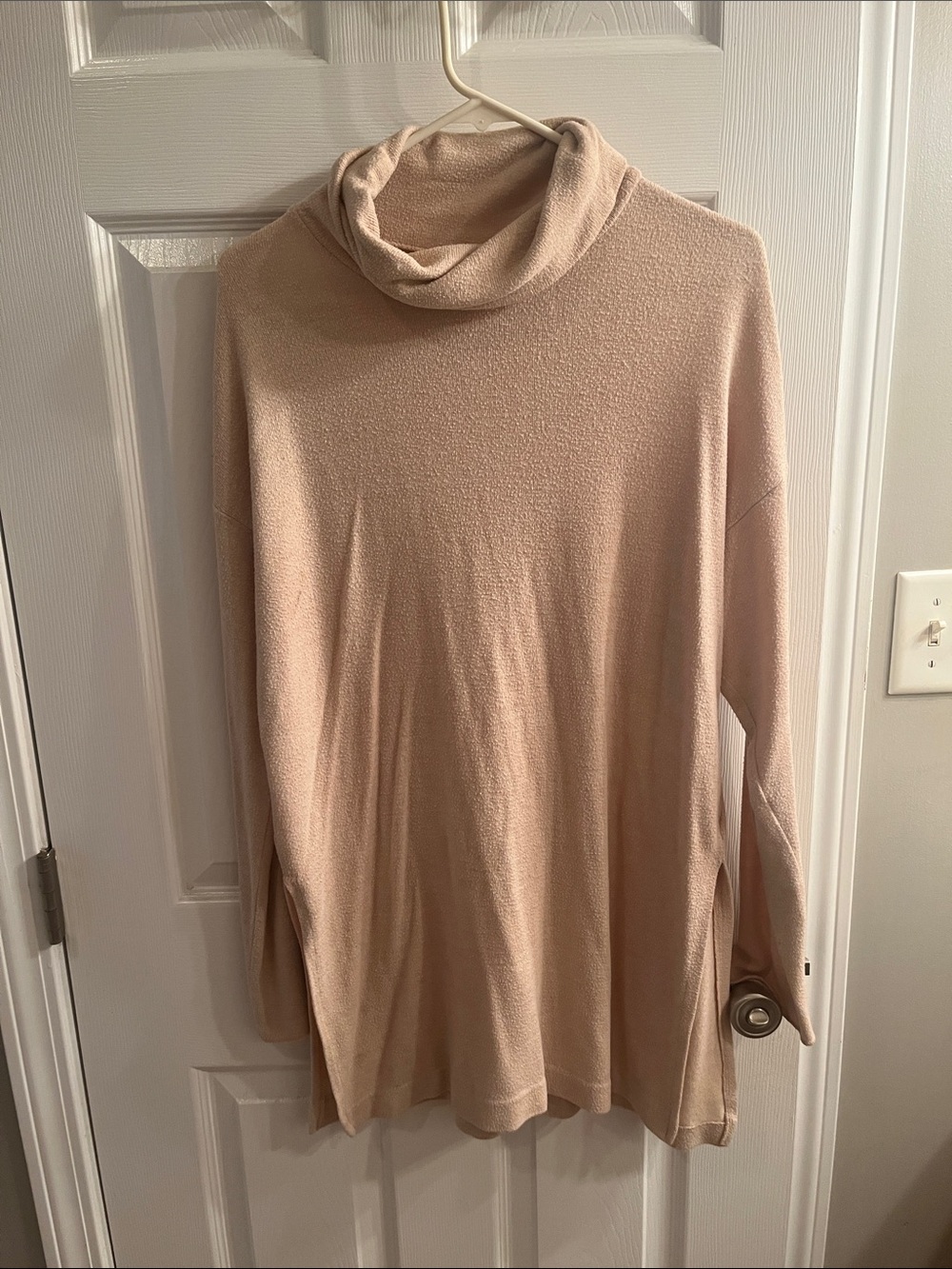 H & M Oversized Cream Turtleneck Sweater